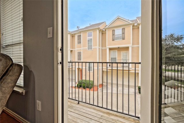 1211 Ennis St, Houston, TX 77003 - view of balcony