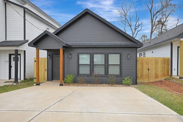 view of front of house featuring a patio