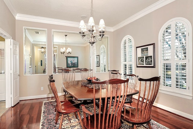 dining room with crown molding, a notable chandelier, and dark hardwood / wood-style flooring