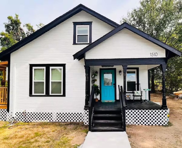 view of front of property with a porch