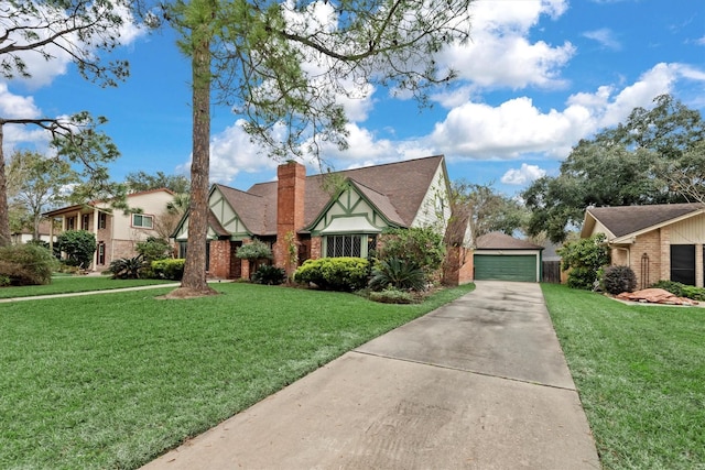 view of front of home with a front lawn