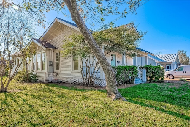 Listing photo 3 for 3003 School St, Needville TX 77461