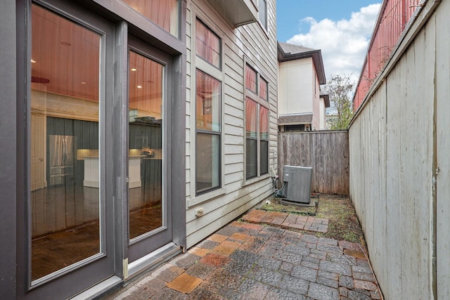 1224 Saint Charles St, Houston, TX 77003 - photo 24