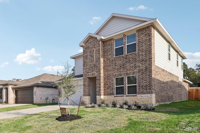 view of front of home with a front lawn