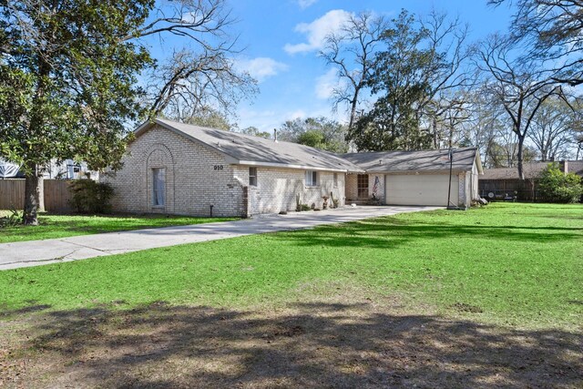 910 Brook Forest Ct, Conroe, TX 77385 - photo 3