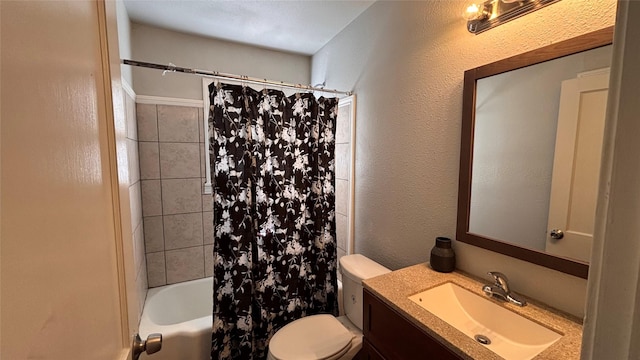 full bathroom featuring toilet, vanity, and shower / bath combo