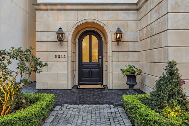 view of property entrance