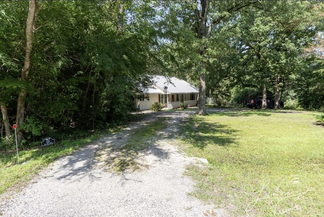 view of front of house with a front lawn