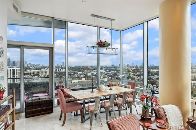 2727 Kirby Dr Unit 13C, Houston, TX 77098 - view of sunroom