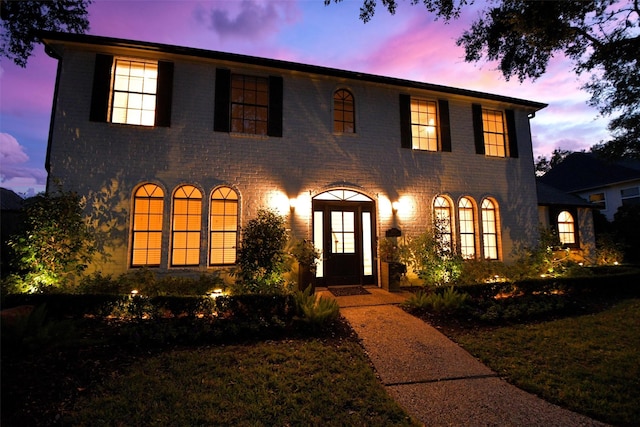 view of colonial inspired home