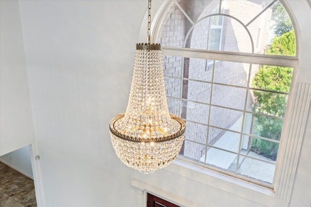 4505 Mimosa Dr, Bellaire, TX 77401 - interior details featuring a notable chandelier