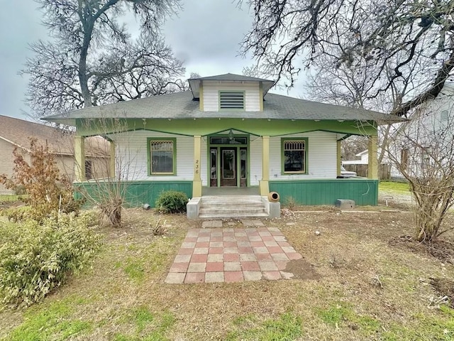 bungalow with a porch