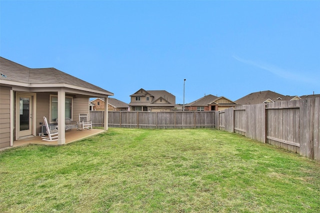 view of yard featuring a patio