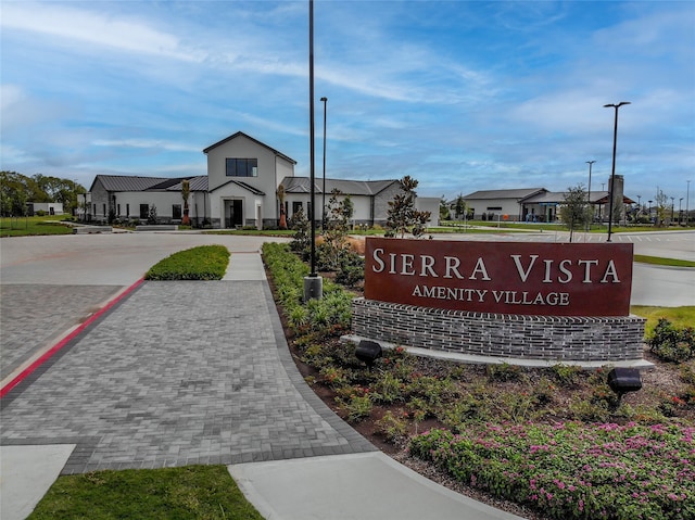 view of community / neighborhood sign