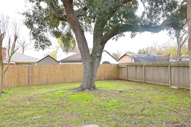 view of yard with a water view