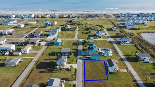 Listing photo 3 for 332 6th St, Galveston TX 77554