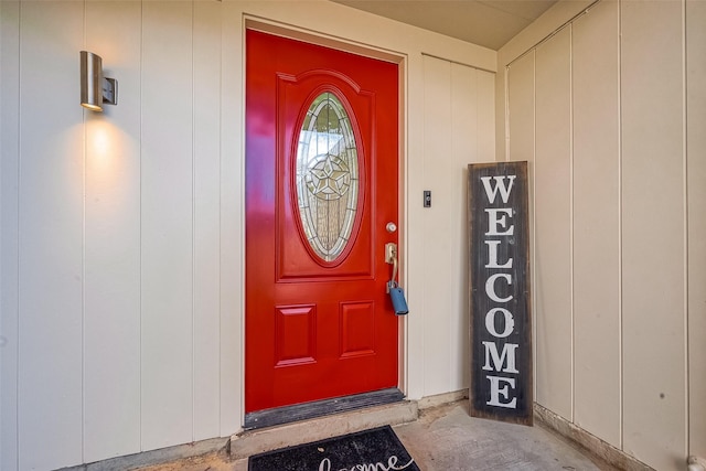 view of property entrance