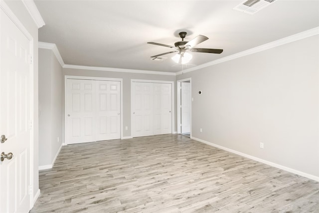 unfurnished bedroom with ceiling fan, ornamental molding, and light hardwood / wood-style flooring