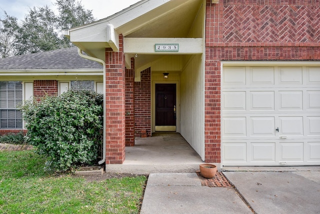 property entrance featuring a garage