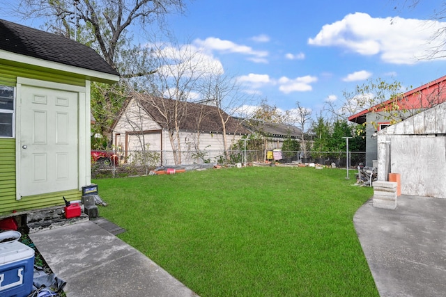 view of yard with a patio