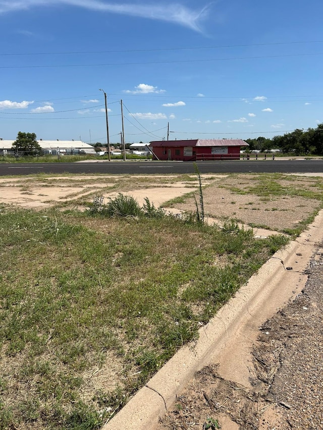 601 E 10th St, Borger, TX 79007 - photo 22