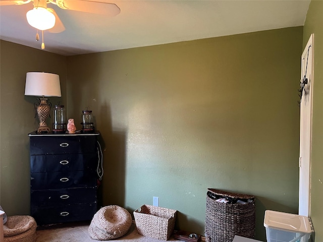 bedroom with ceiling fan