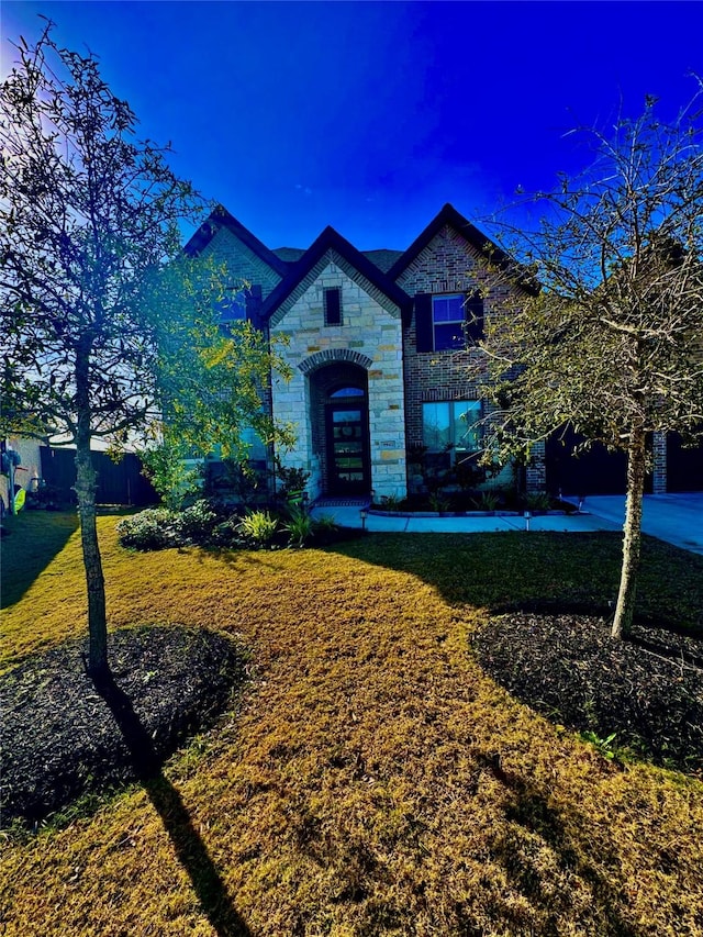 view of front of house