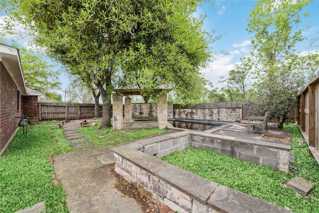 view of yard with a patio