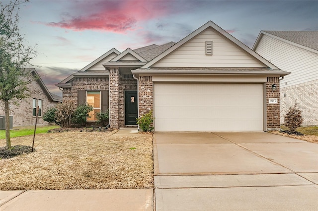 view of front of house featuring a garage