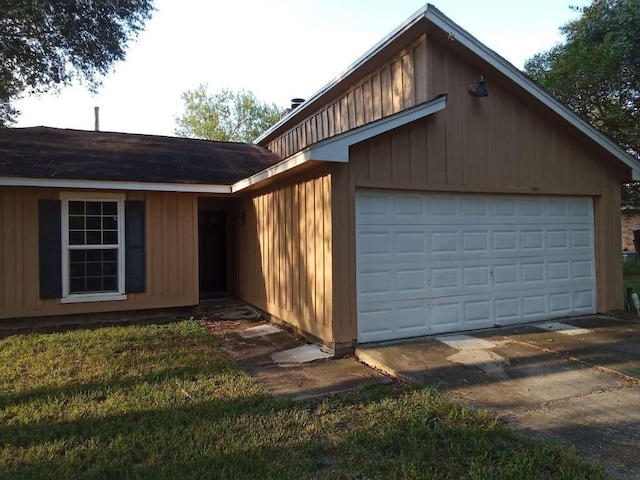 view of single story home