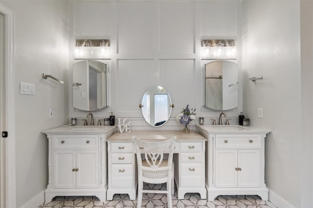 bathroom with vanity