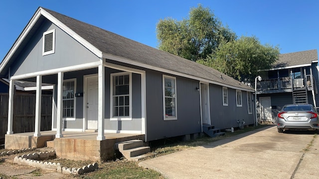 view of front of home