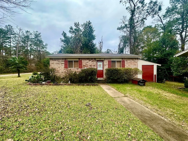 ranch-style house with a front lawn