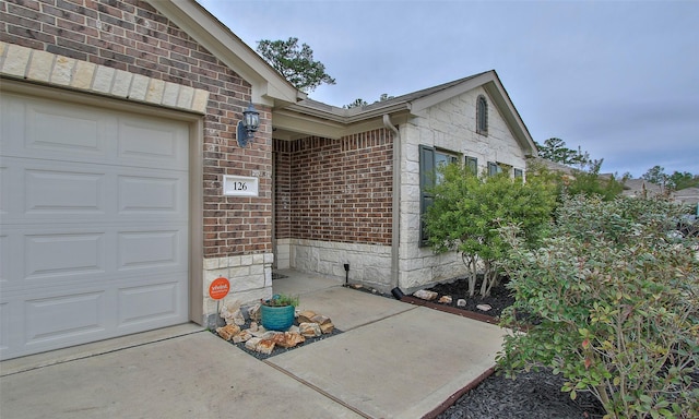 property entrance featuring a garage