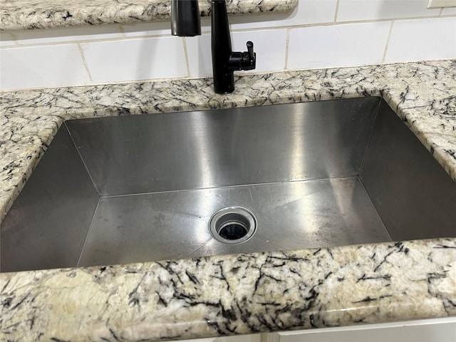 room details with sink