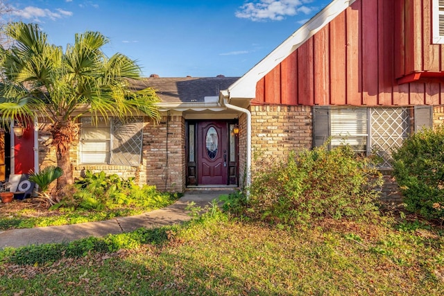 view of entrance to property