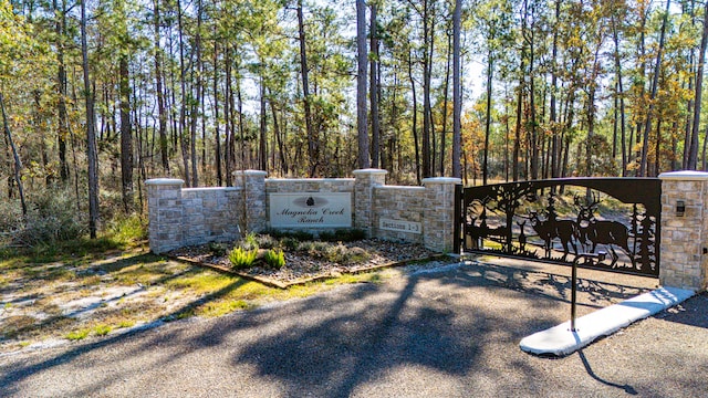 Listing photo 2 for 029 Sportsman Retreat Rd, Onalaska TX 77360