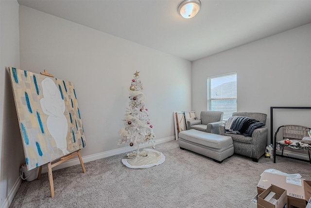 living room with carpet