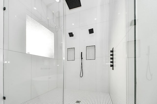 bathroom with walk in shower