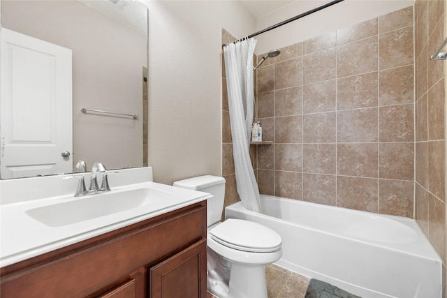 full bathroom featuring toilet, shower / tub combo, and vanity