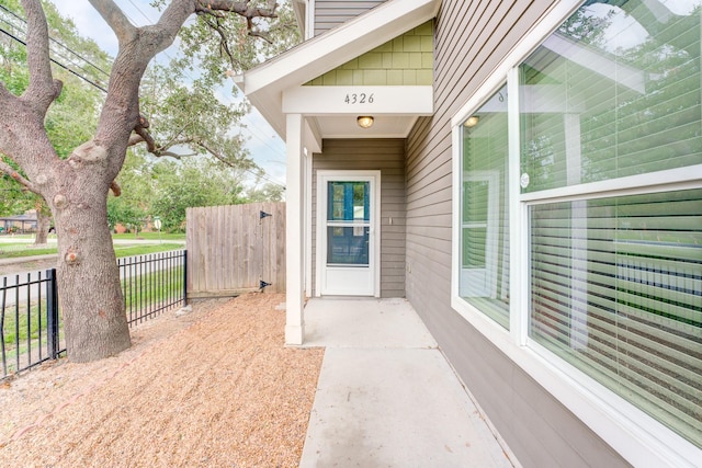 view of entrance to property