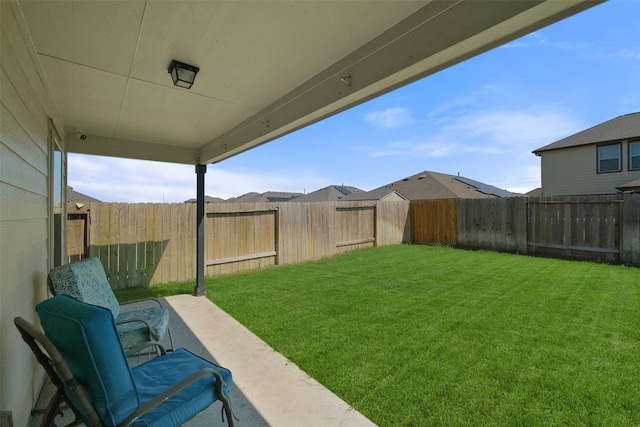 view of yard featuring a patio