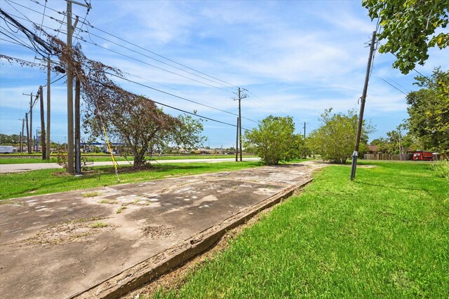 408 N Oak St, Texas City, TX 77591 - photo 5