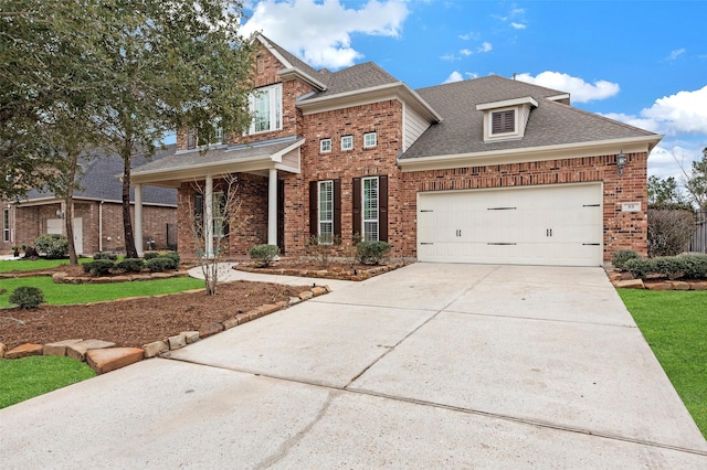 view of front facade featuring a garage