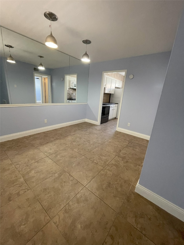 view of unfurnished living room