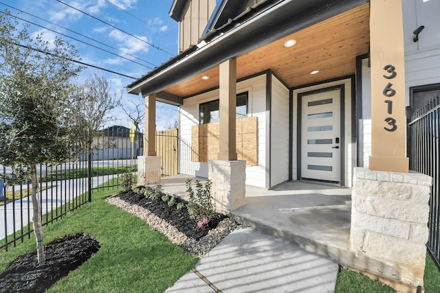 view of entrance to property