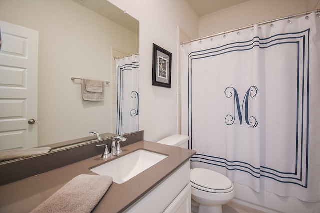 full bathroom featuring toilet, vanity, and shower / tub combo