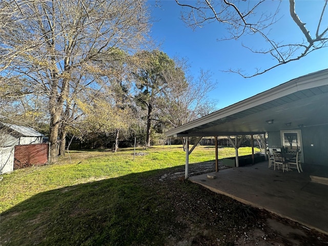 view of yard featuring a patio