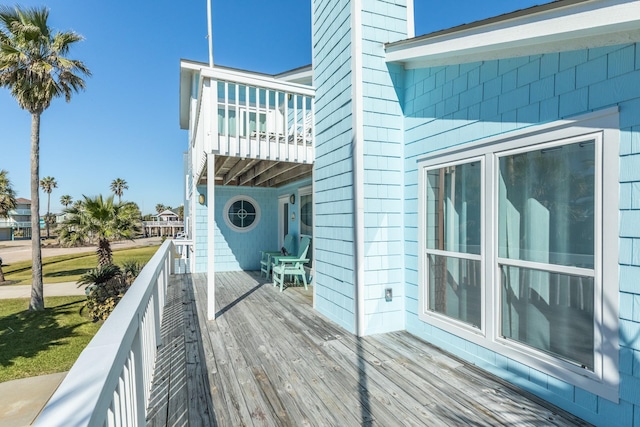 view of wooden deck