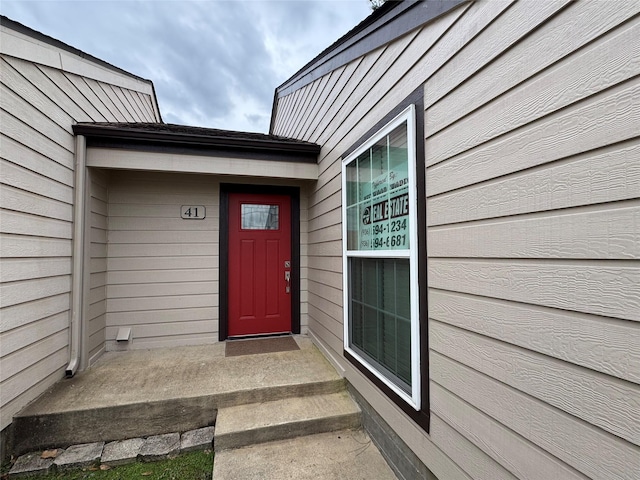 view of entrance to property